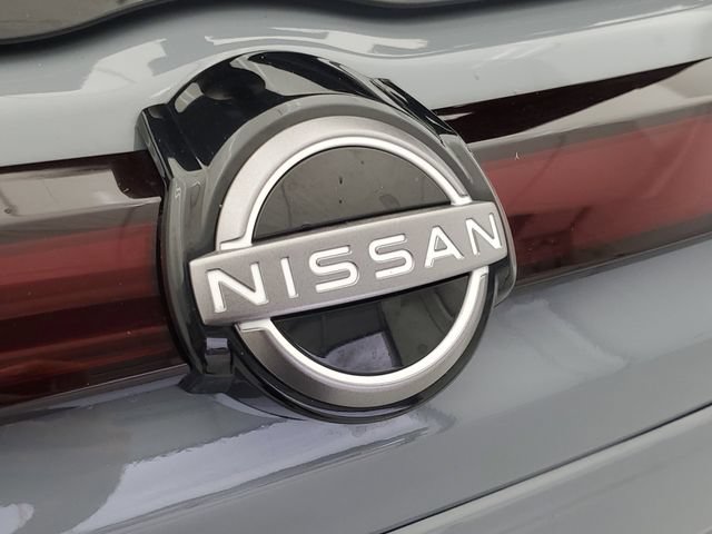 Used 2024 Nissan Kicks SR FWD image 9