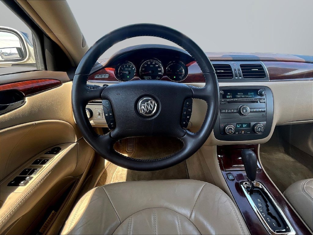Used 2008 Buick Lucerne CXL w/ Driver Confidence Package FWD image 9
