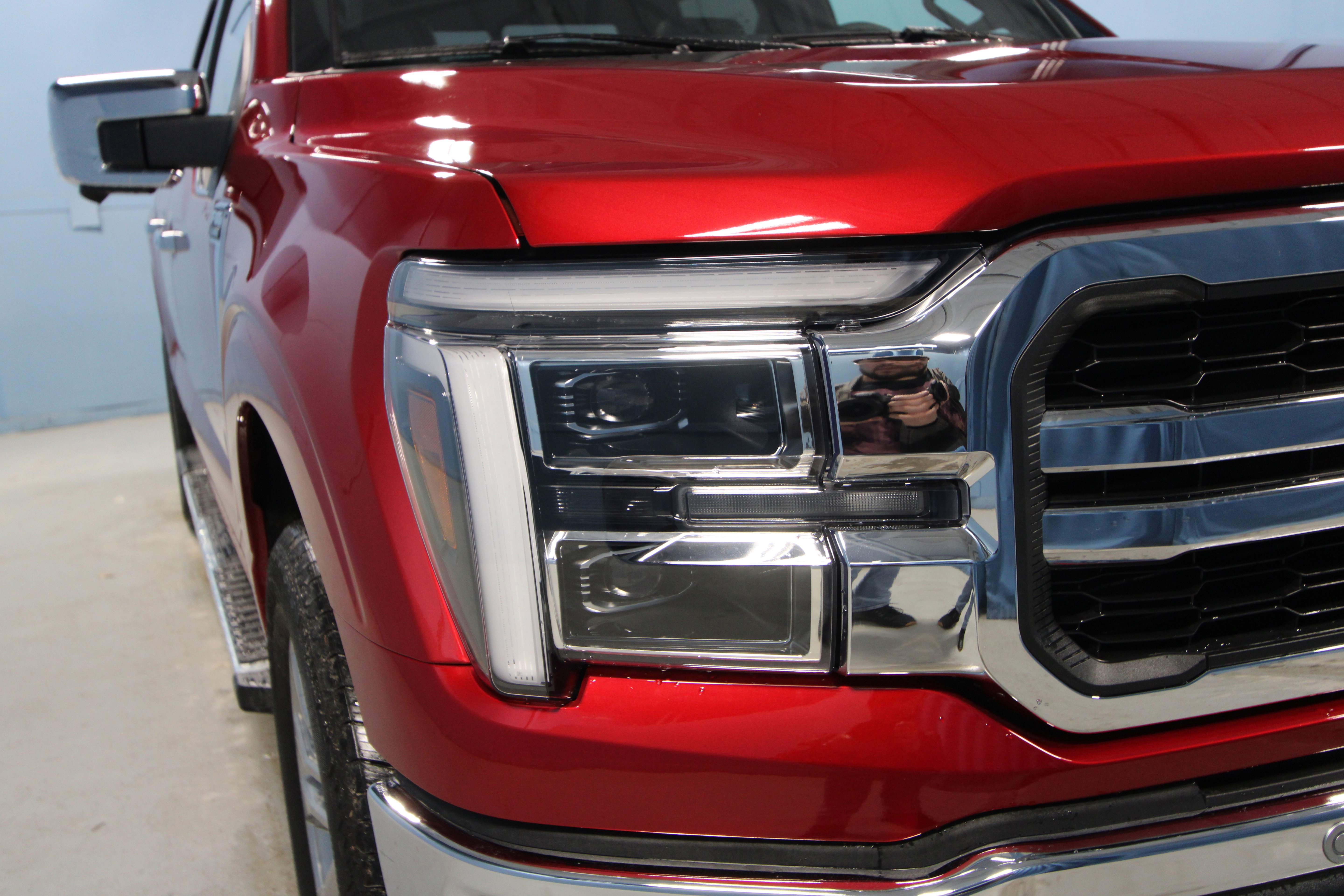 New 2025 Ford F150 Lariat w/ Equipment Group 502A High AWD/4WD image 32