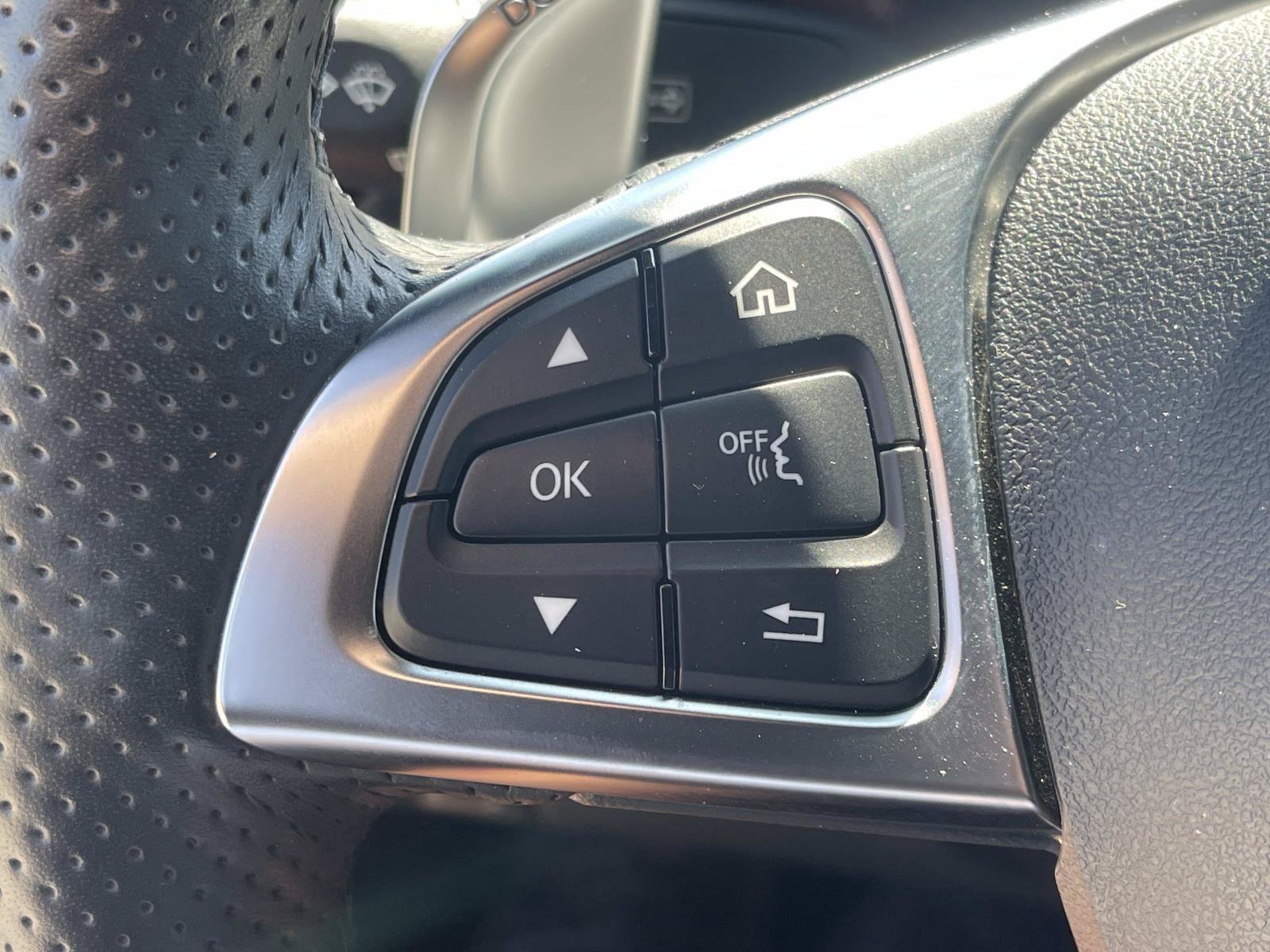 Certified 2019 Mercedes-Benz AMG GT C image 31