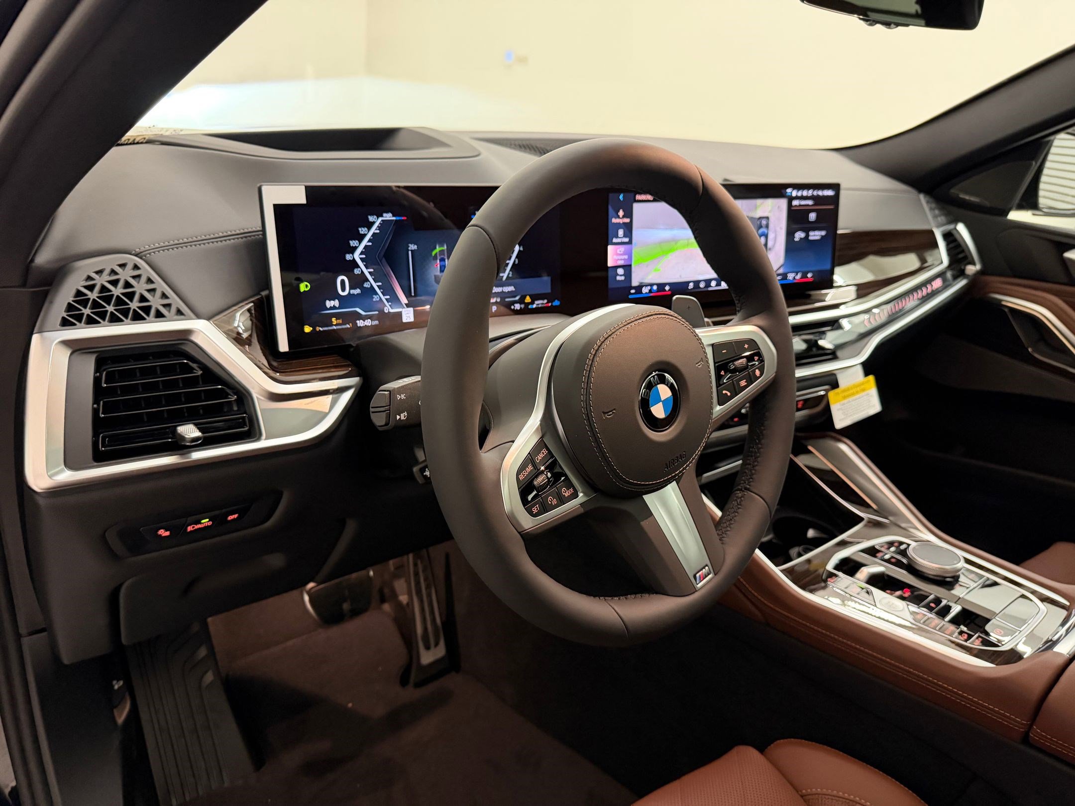 New 2026 BMW X6 xDrive40i w/ Climate Comfort Package image 4