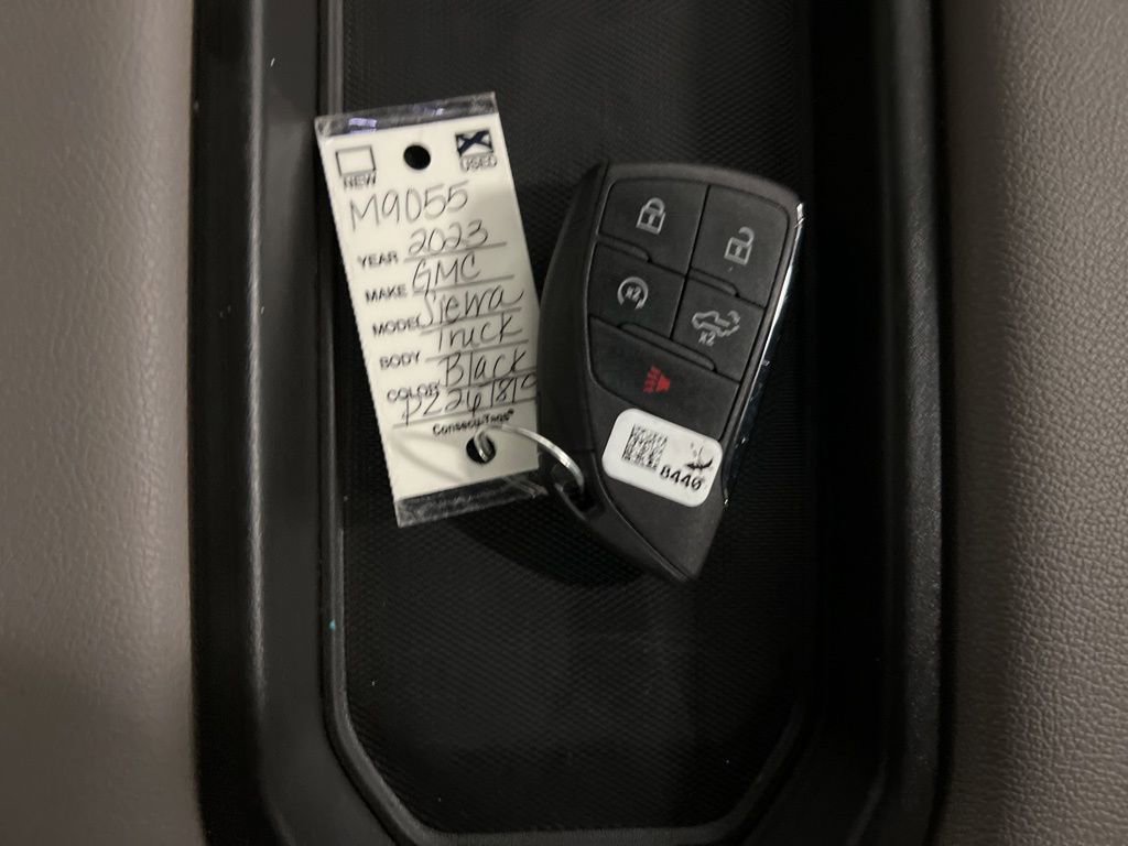 Certified 2023 GMC Sierra 1500 SLE image 23