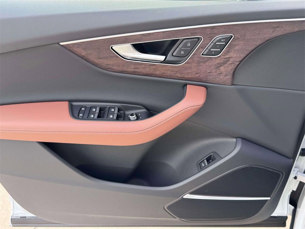 New 2026 Audi Q7 3.0T Premium Plus image 9