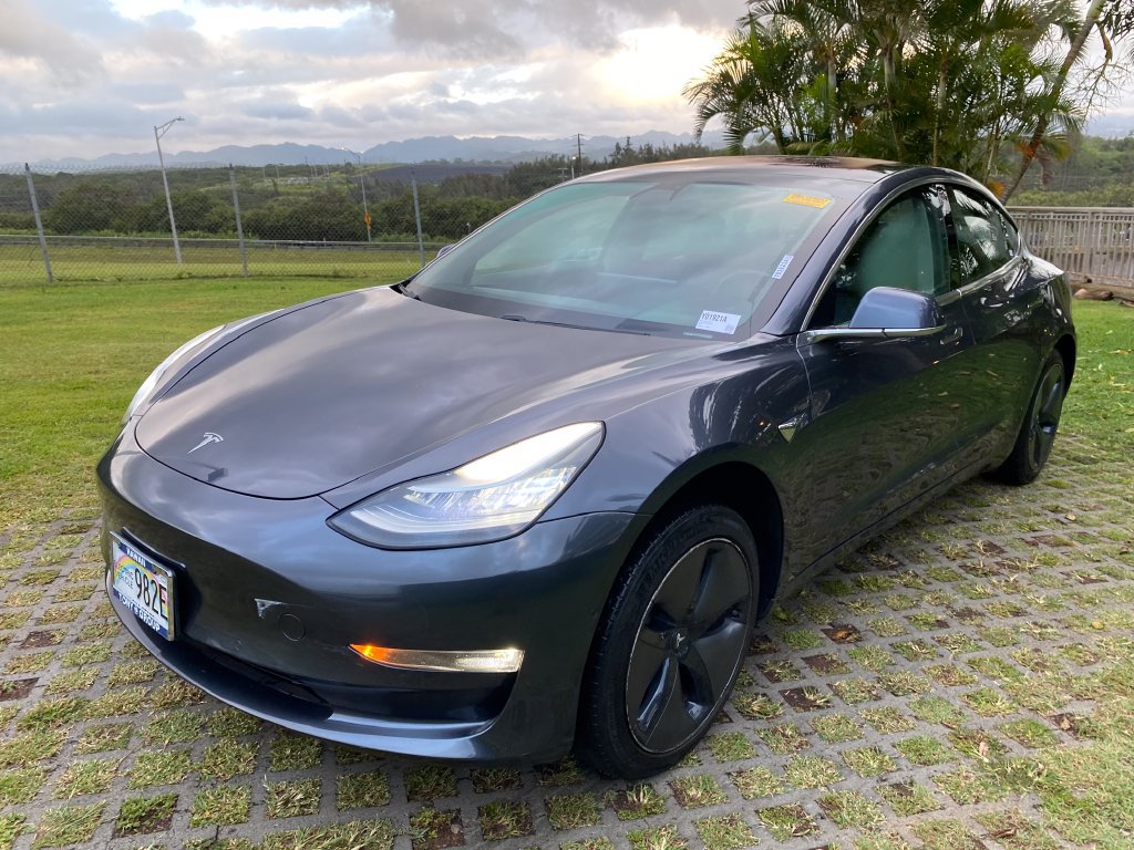 Used 2019 Tesla Model 3 Mid Range RWD image 21