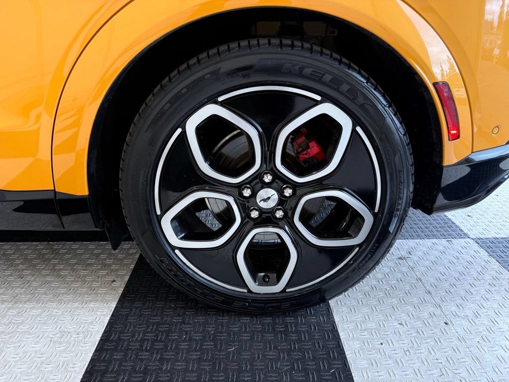 Used 2021 Ford Mustang Mach-E GT AWD/4WD image 12