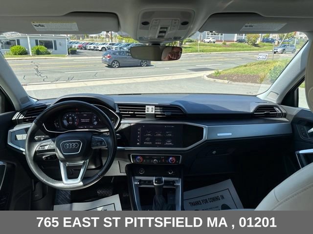 Used 2022 Audi Q3 2.0T Premium Plus AWD/4WD image 22