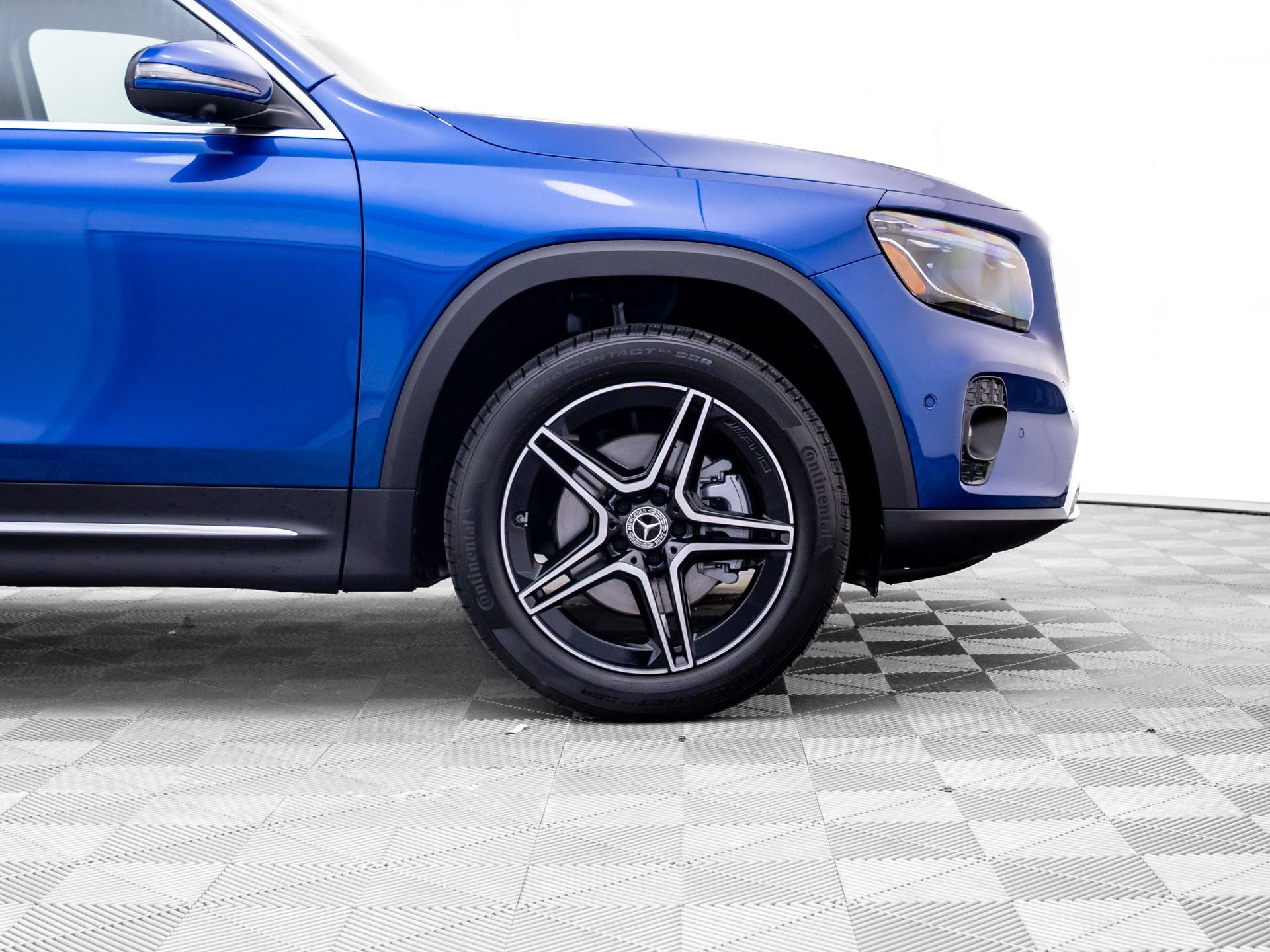 New 2026 Mercedes-Benz GLB 250 4MATIC image 38