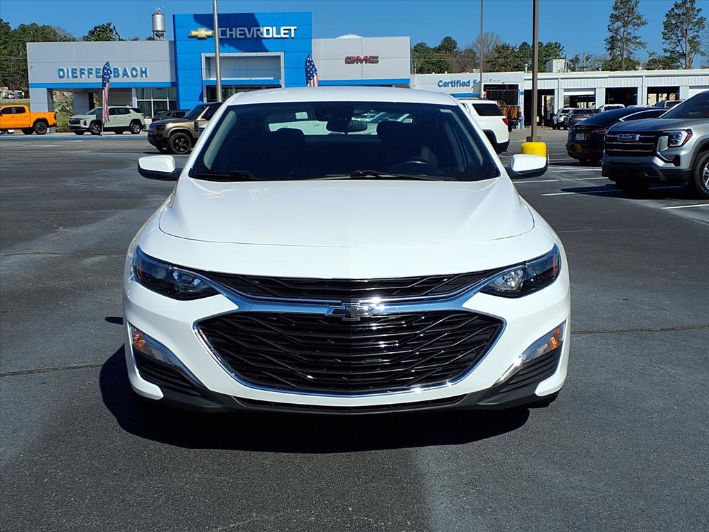 Used 2023 Chevrolet Malibu RS image 2