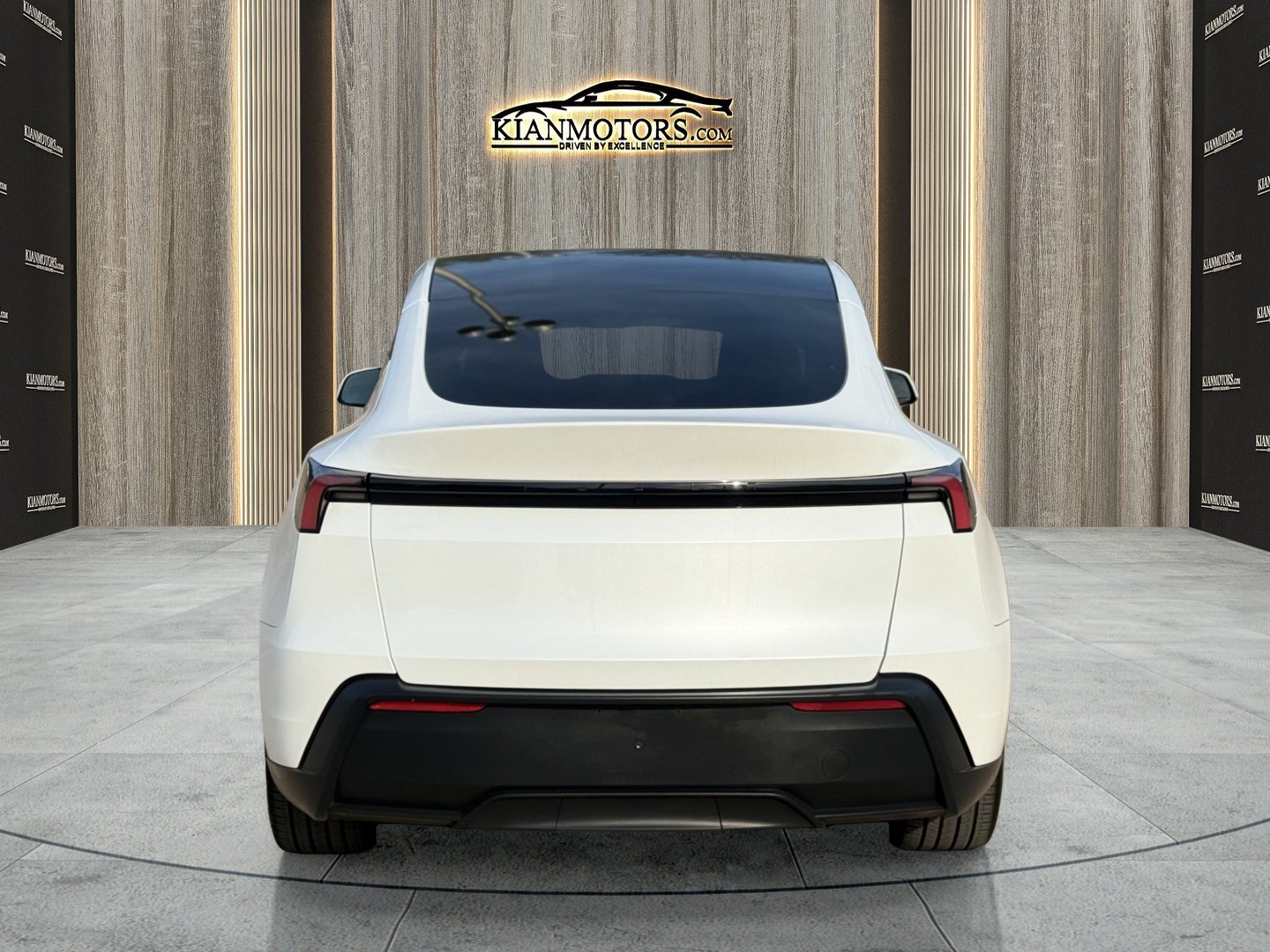 Used 2026 Tesla Model Y 2WD image 6