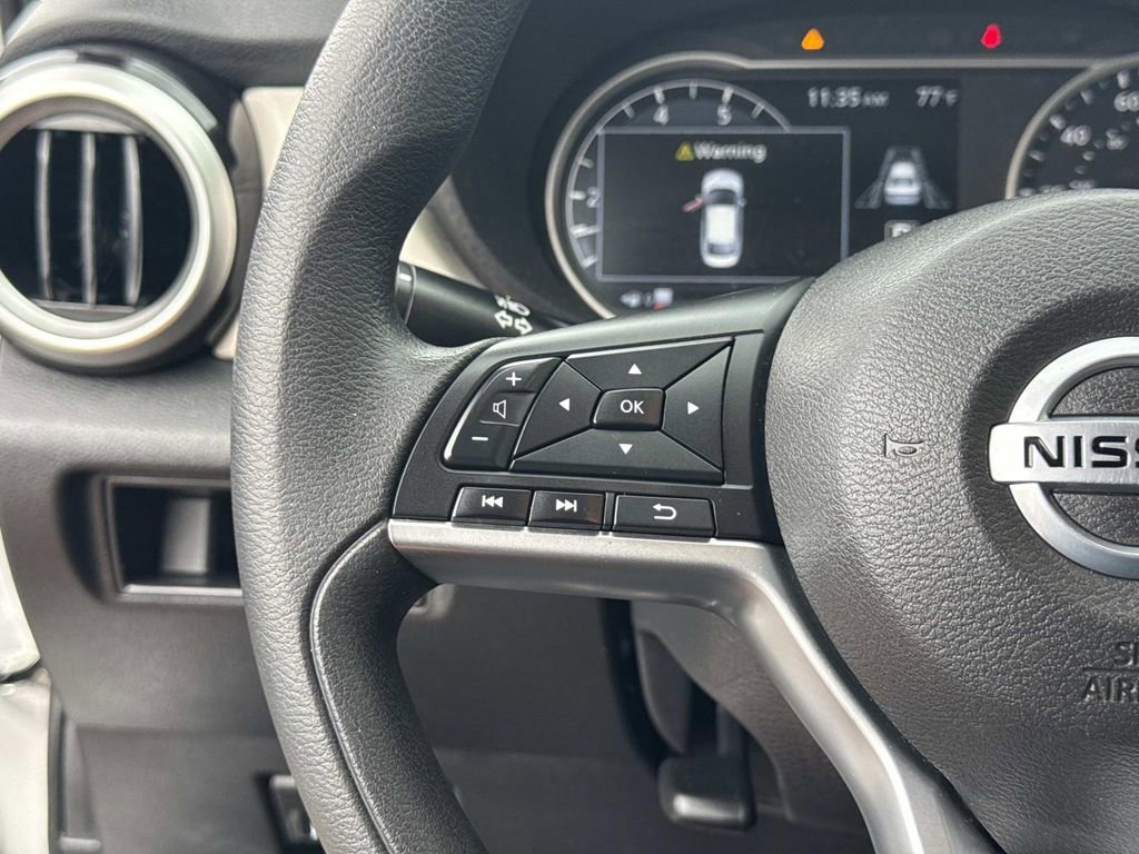 Certified 2021 Nissan Versa SV image 28