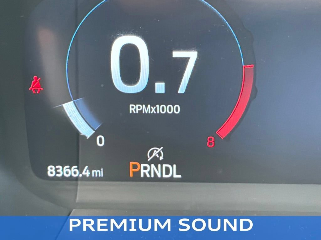 Used 2025 Ford Explorer Active AWD/4WD image 14