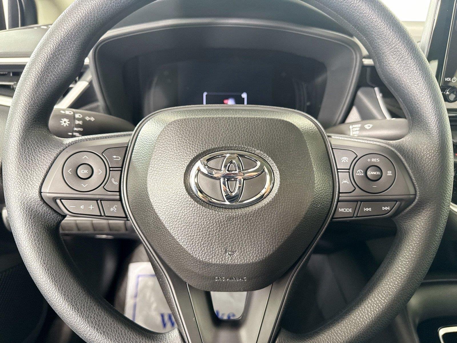 New 2026 Toyota Corolla LE FWD image 17