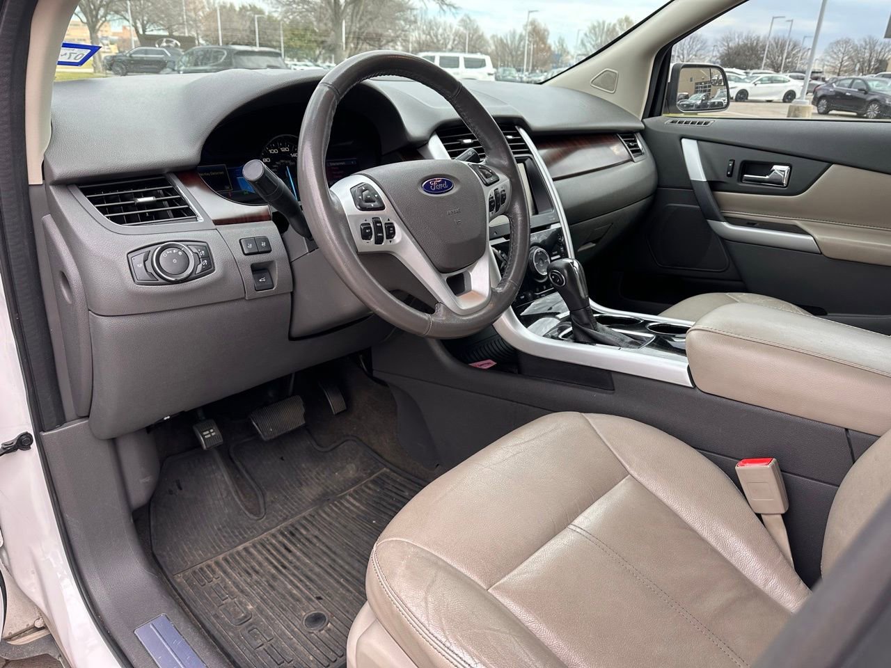 Used 2013 Ford Edge Limited w/ Driver Entry Pkg image 22