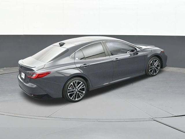 Used 2025 Toyota Camry XLE w/ Premium Package FWD image 59