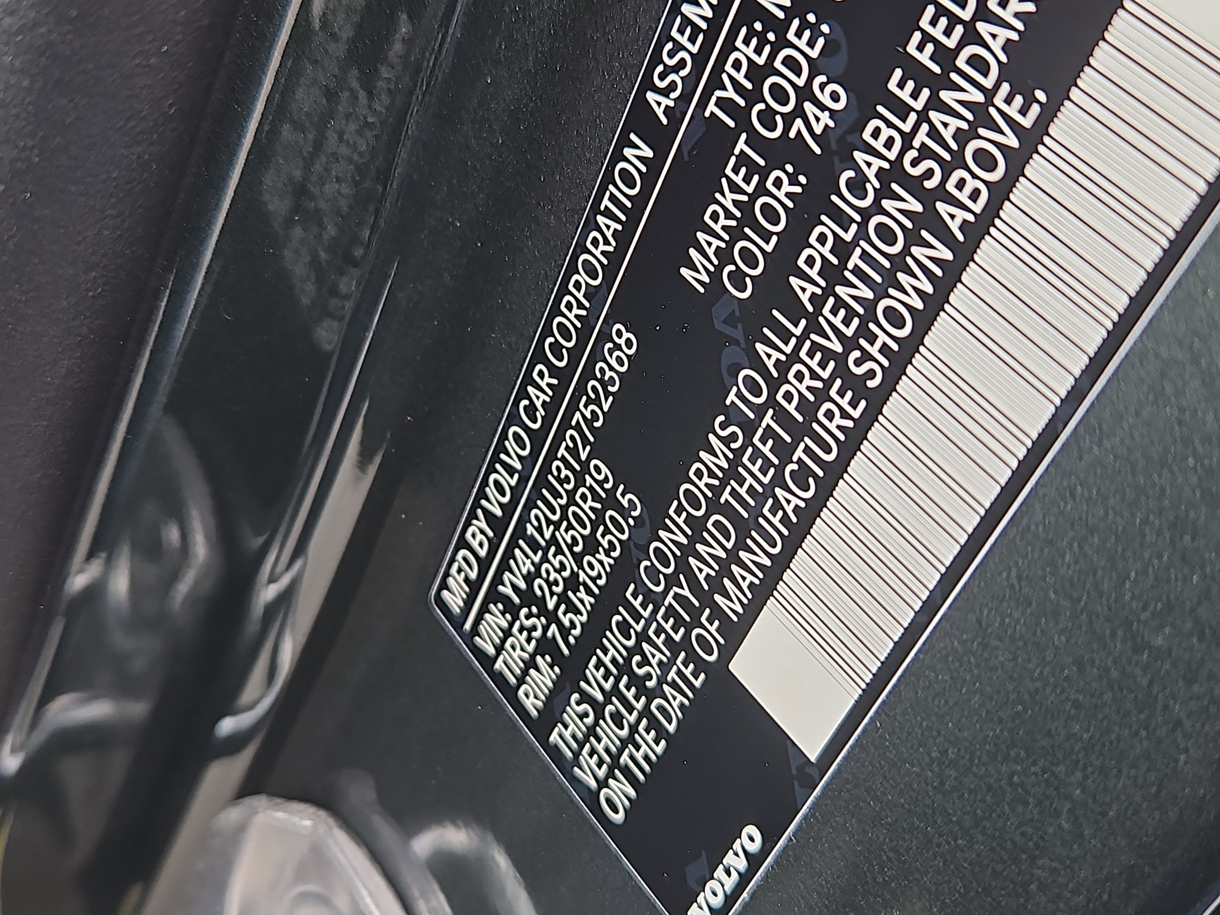 New 2026 Volvo XC40 B5 Core w/ Protection Package Premier image 5