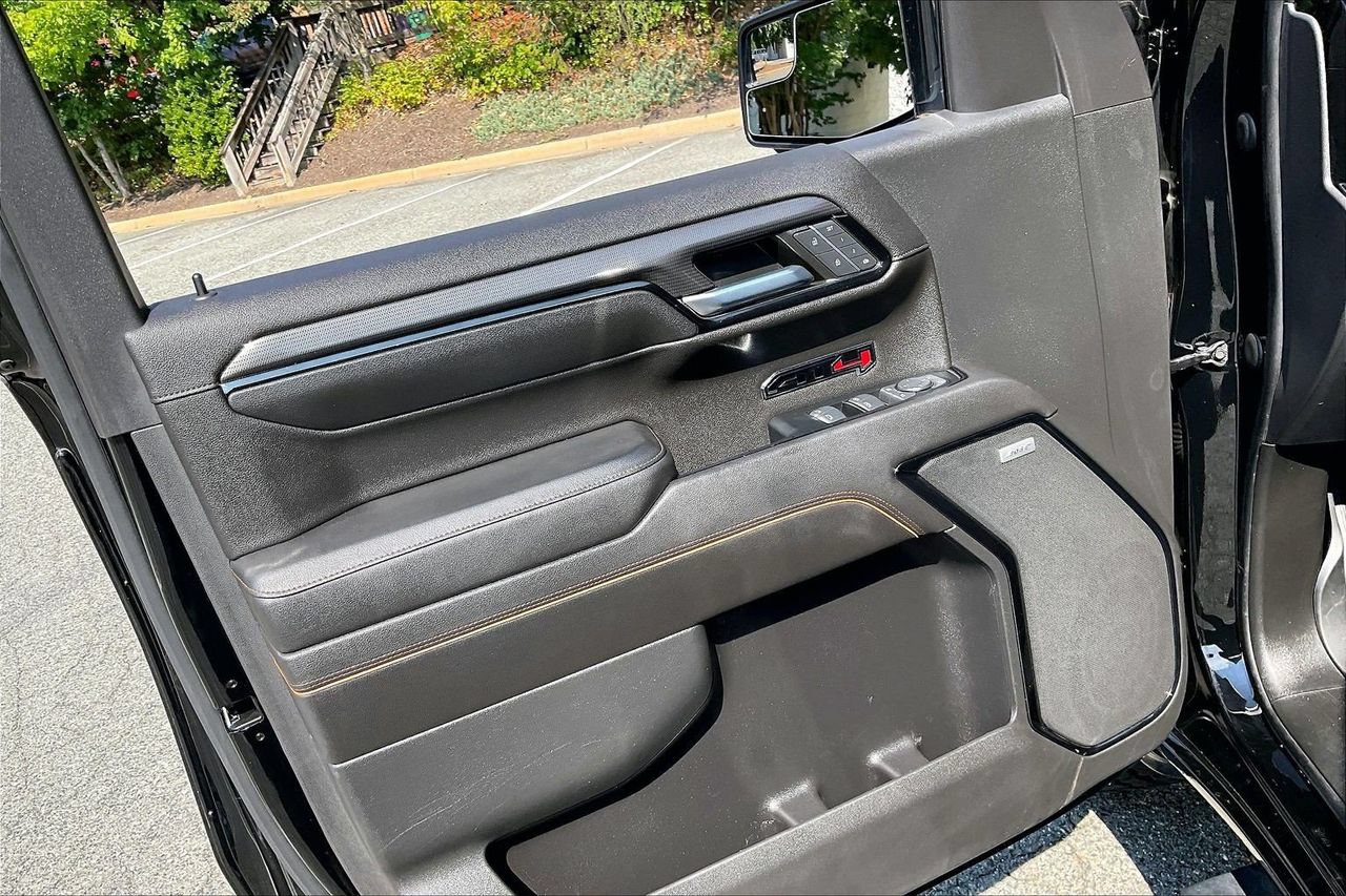 Used 2022 GMC Sierra 1500 AT4 AWD/4WD image 28