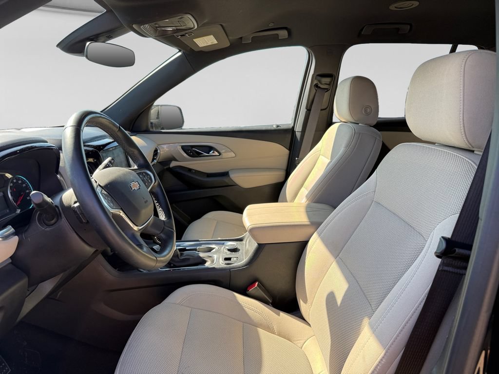 Used 2024 Chevrolet Traverse LT AWD/4WD image 21