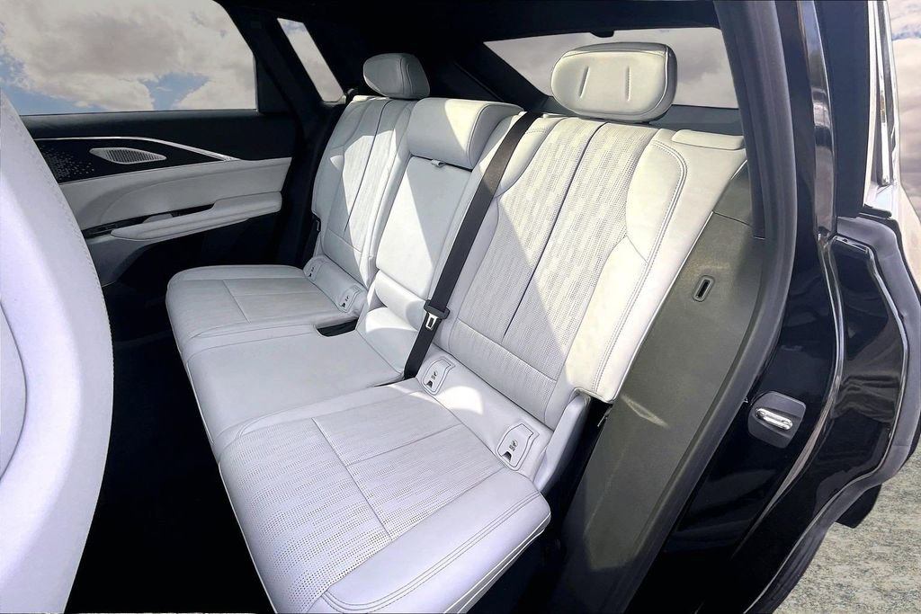 Certified 2023 Cadillac Lyriq 2WD image 22