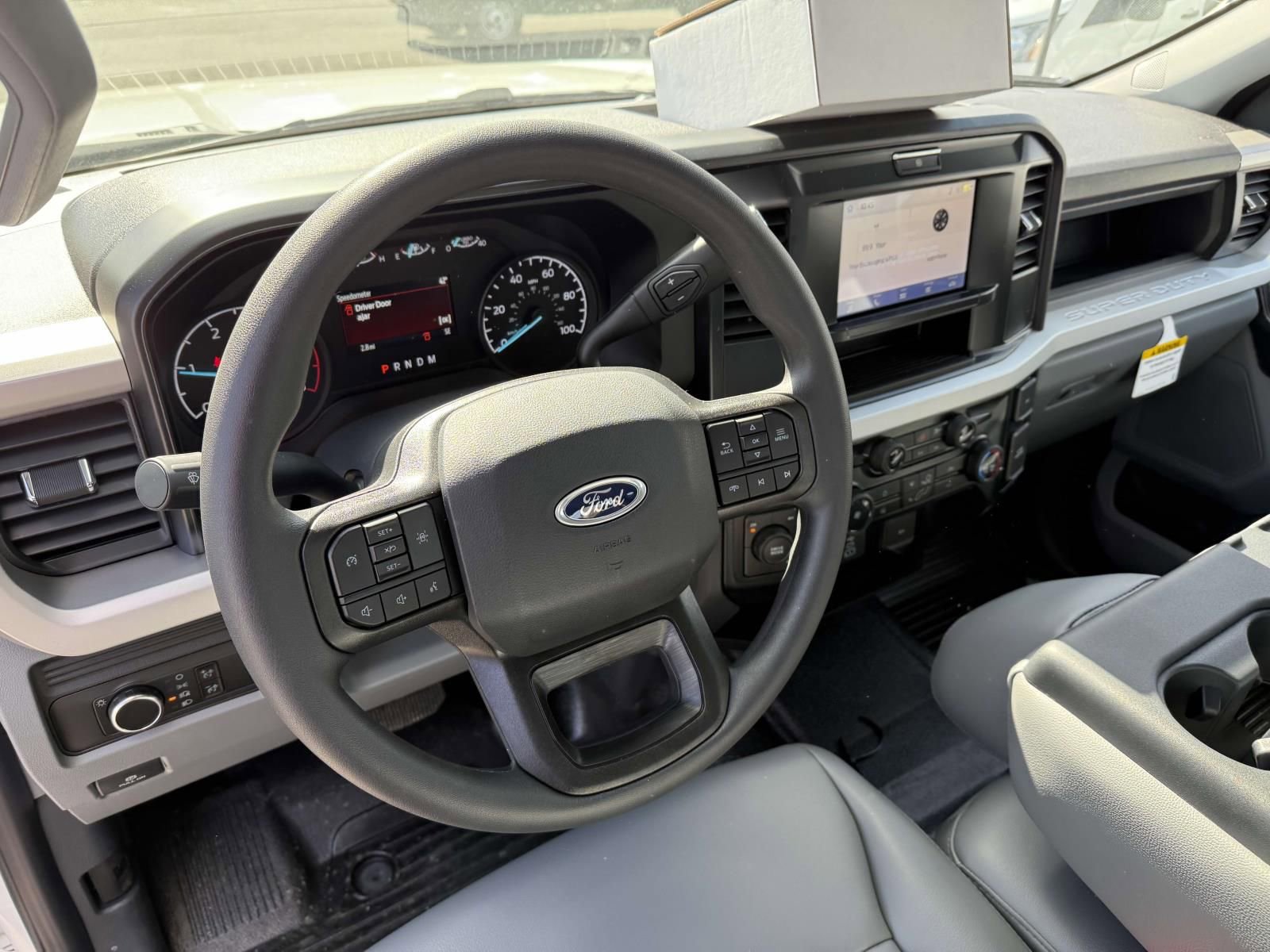 New 2025 Ford F550 4x4 Crew Cab Super Duty image 12