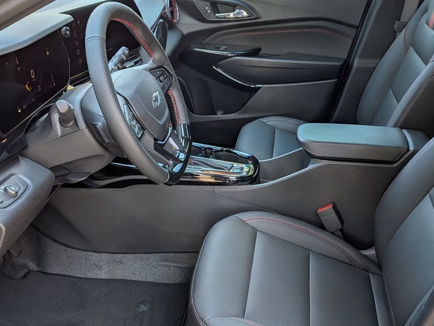 New 2026 Chevrolet Trax RS w/ Sunroof Package FWD image 19