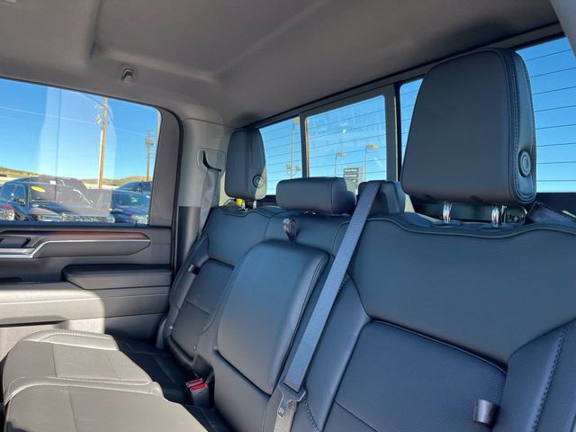 Certified 2026 GMC Sierra 3500 Denali w/ Denali Reserve Package AWD/4WD image 19