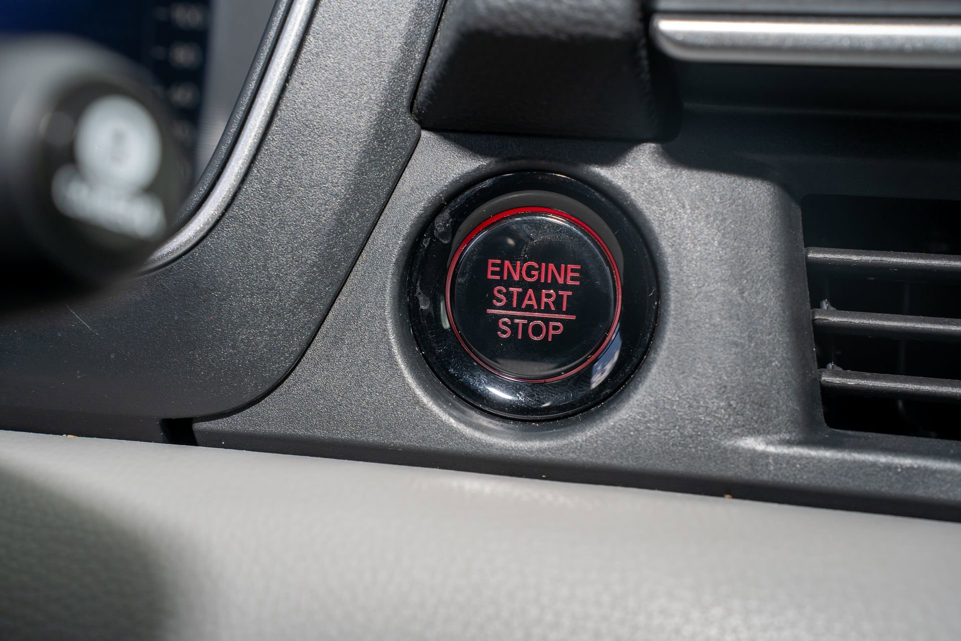 Certified 2023 Honda Pilot Elite image 36