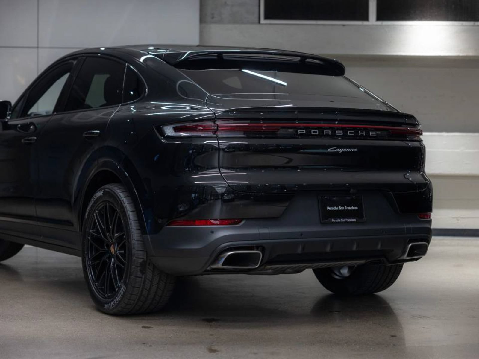 Certified 2026 Porsche Cayenne Coupe AWD/4WD image 14