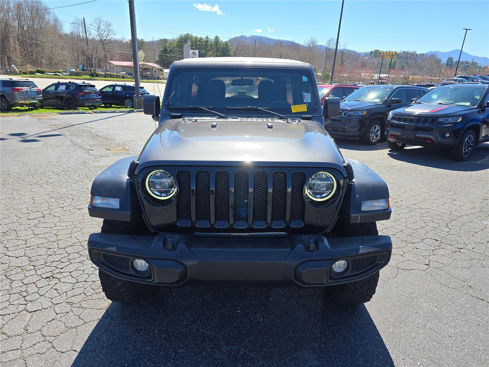 Used 2021 Jeep Wrangler Unlimited Sport image 9