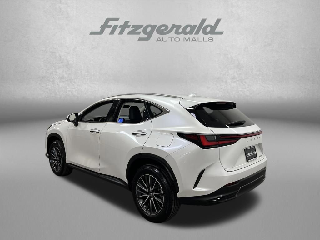 Used 2022 Lexus NX 250 FWD w/ Towing Package (2000 Lbs) video 3