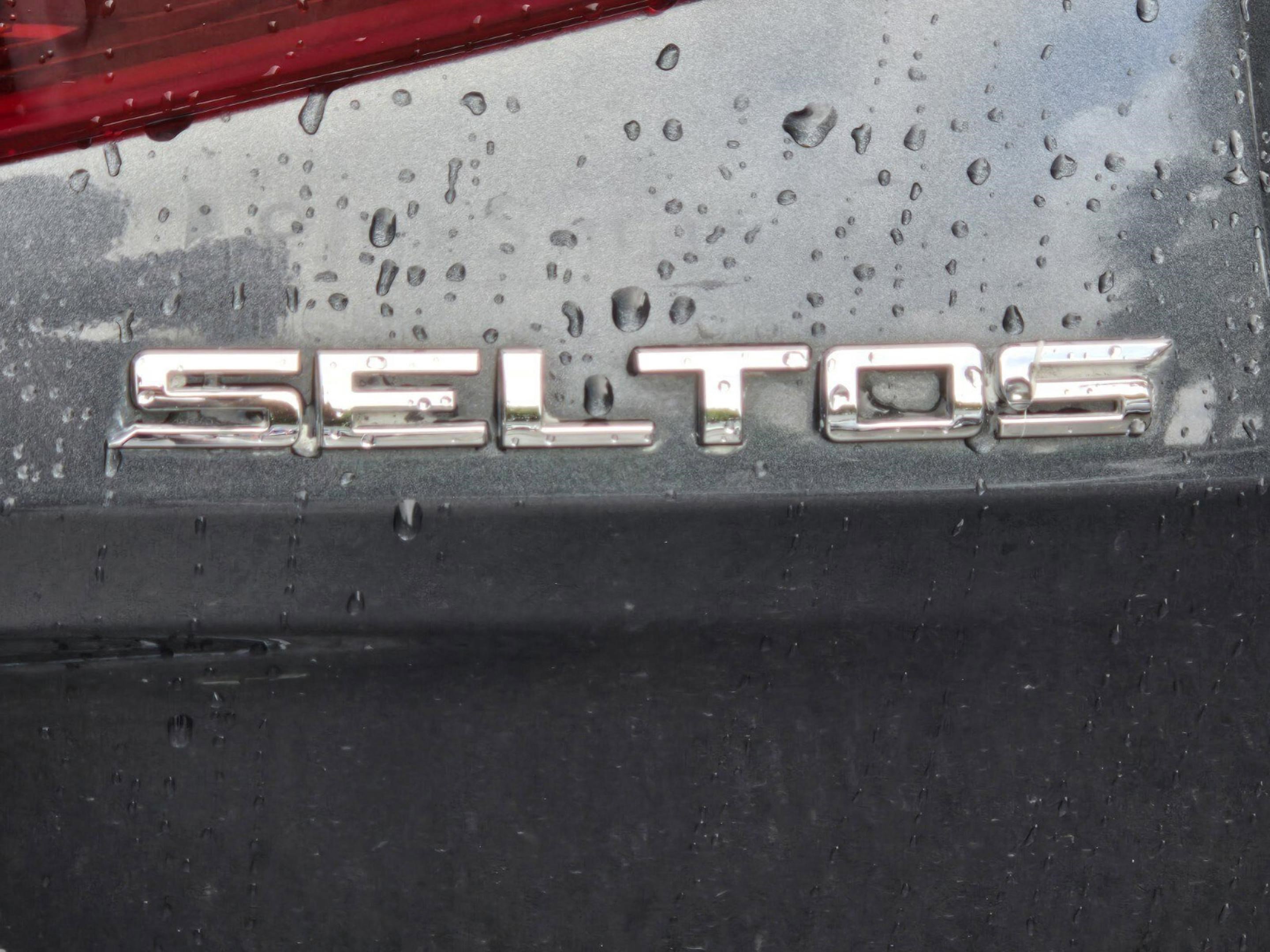 Used 2021 Kia Seltos SX AWD/4WD image 23