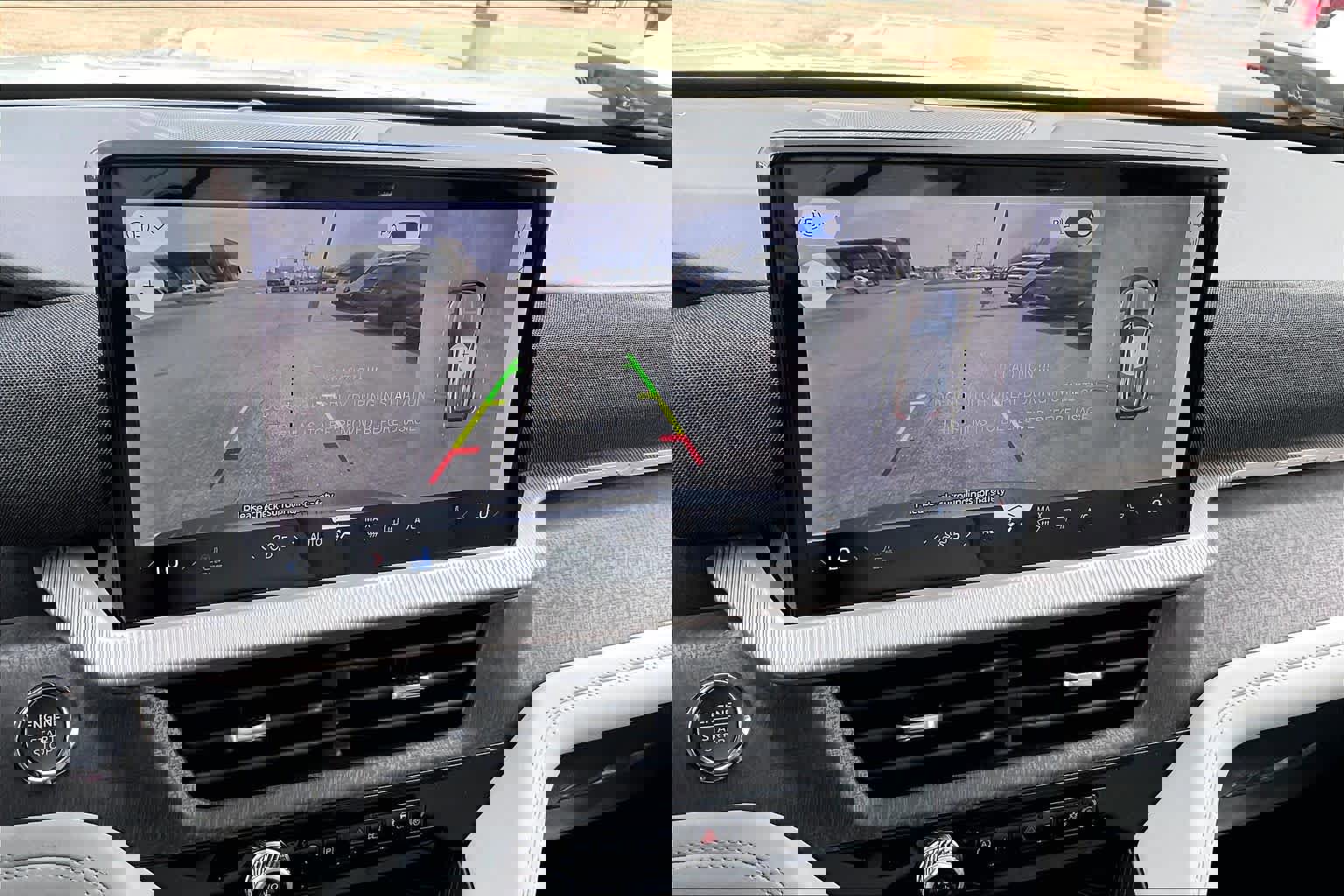 New 2026 Ford Explorer Platinum image 17