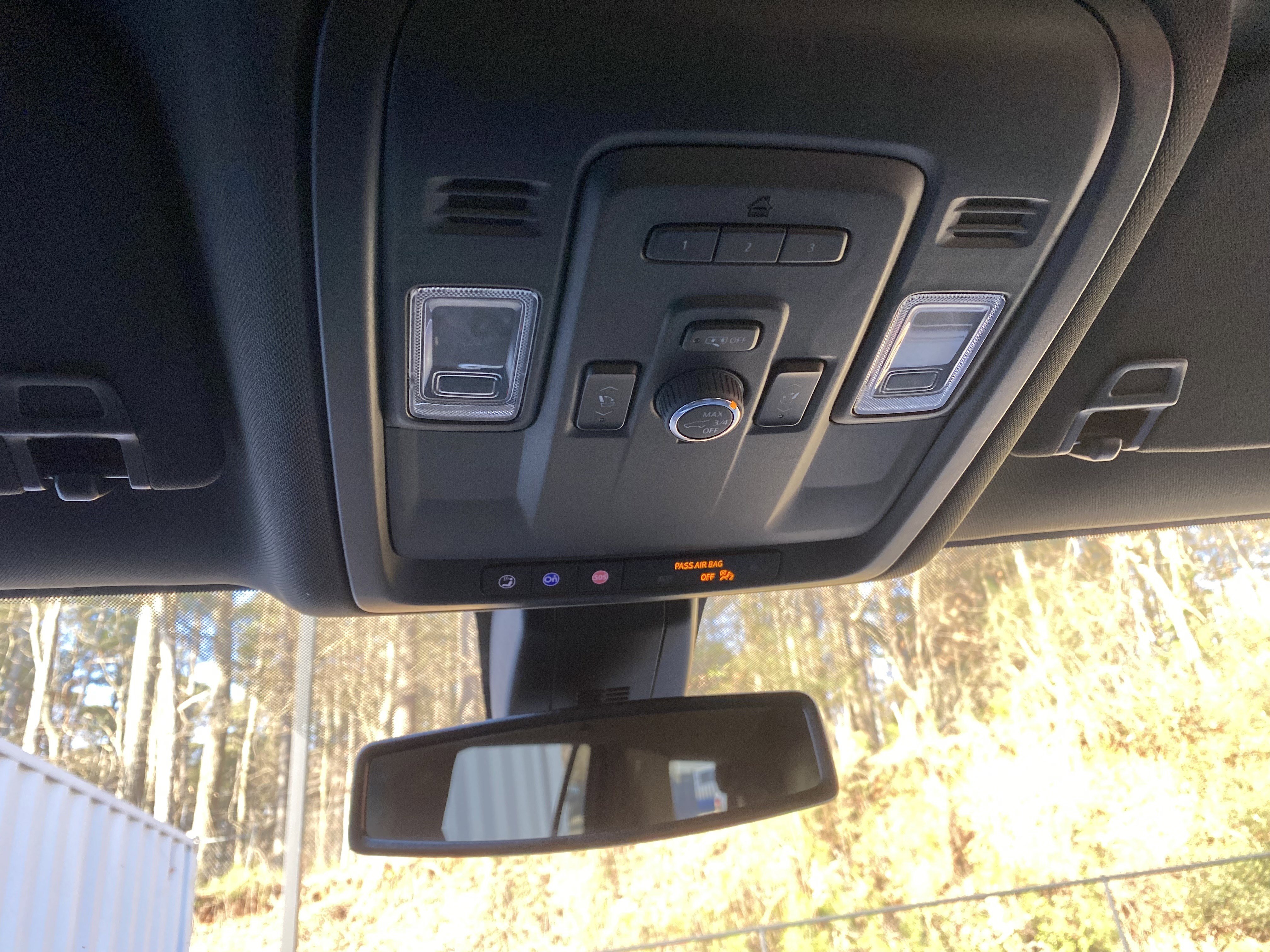 Used 2022 Chevrolet Tahoe Z71 w/ Luxury Package image 32