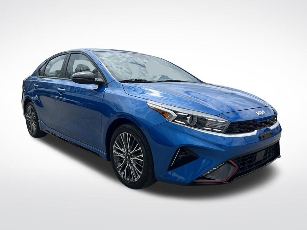 Certified 2023 Kia Forte GT-Line w/ GT-Line Premium Package FWD image 3