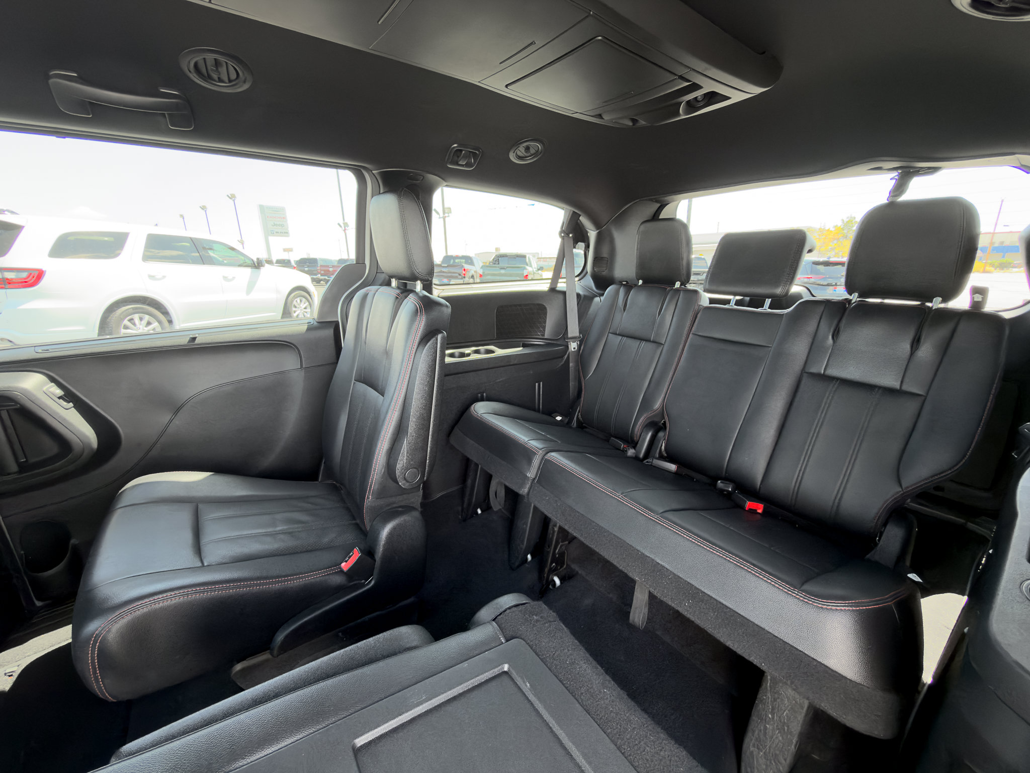 Used 2019 Dodge Grand Caravan GT FWD image 13