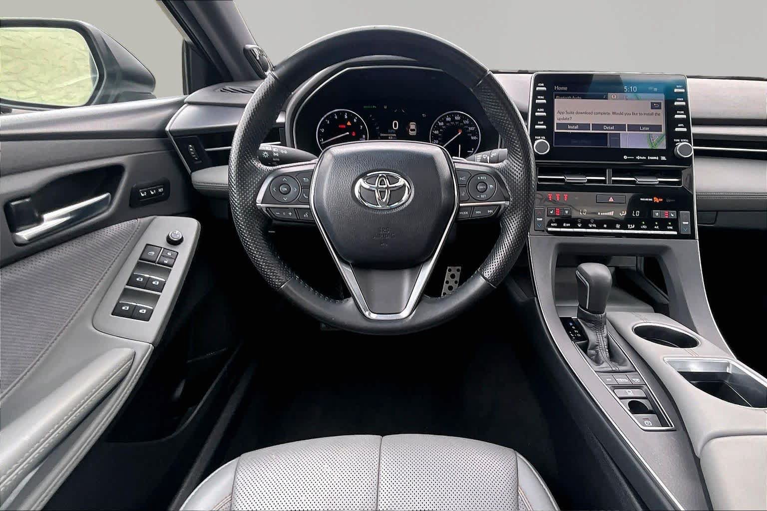 Certified 2019 Toyota Avalon Touring w/ Advanced Safety Package FWD image 6