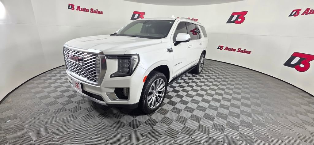 Used 2021 GMC Yukon Denali w/ Denali Ultimate Package image 2