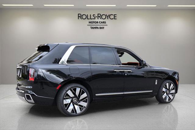 Certified 2025 Rolls-Royce Cullinan image 2
