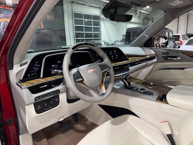 Used 2021 Cadillac Escalade Sport Platinum w/ Heavy-Duty Trailer Package image 51