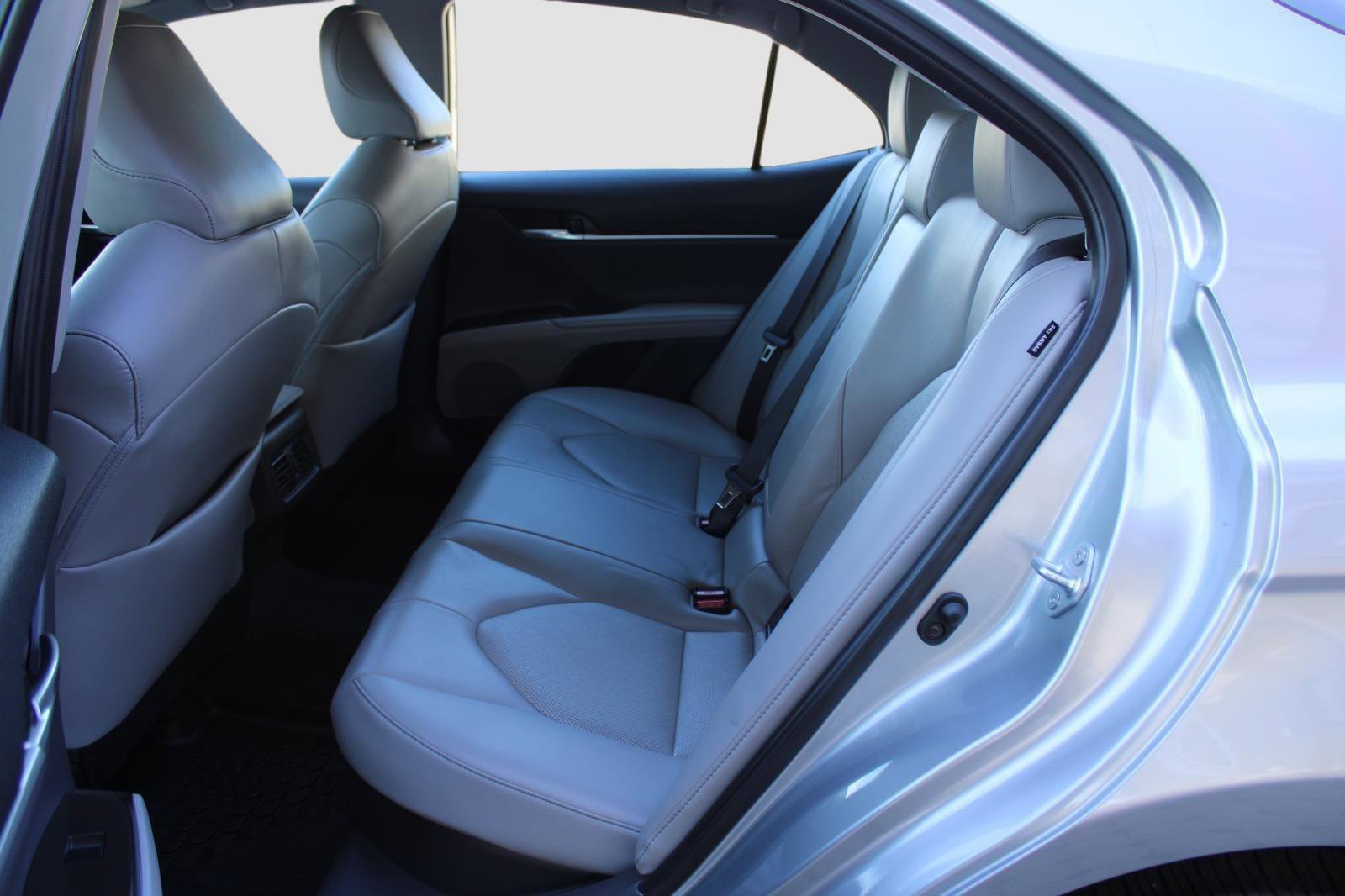 Used 2023 Toyota Camry XLE image 33