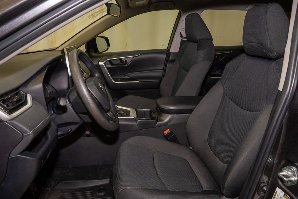 Certified 2023 Toyota RAV4 LE image 9