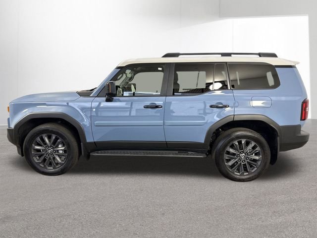 Used 2025 Toyota Land Cruiser w/ Premium Package AWD/4WD image 32
