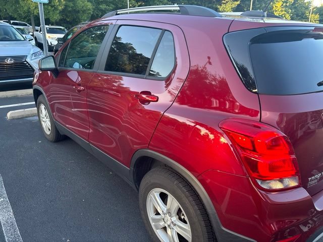Used 2021 Chevrolet Trax LT w/ Driver Confidence Package AWD/4WD image 7