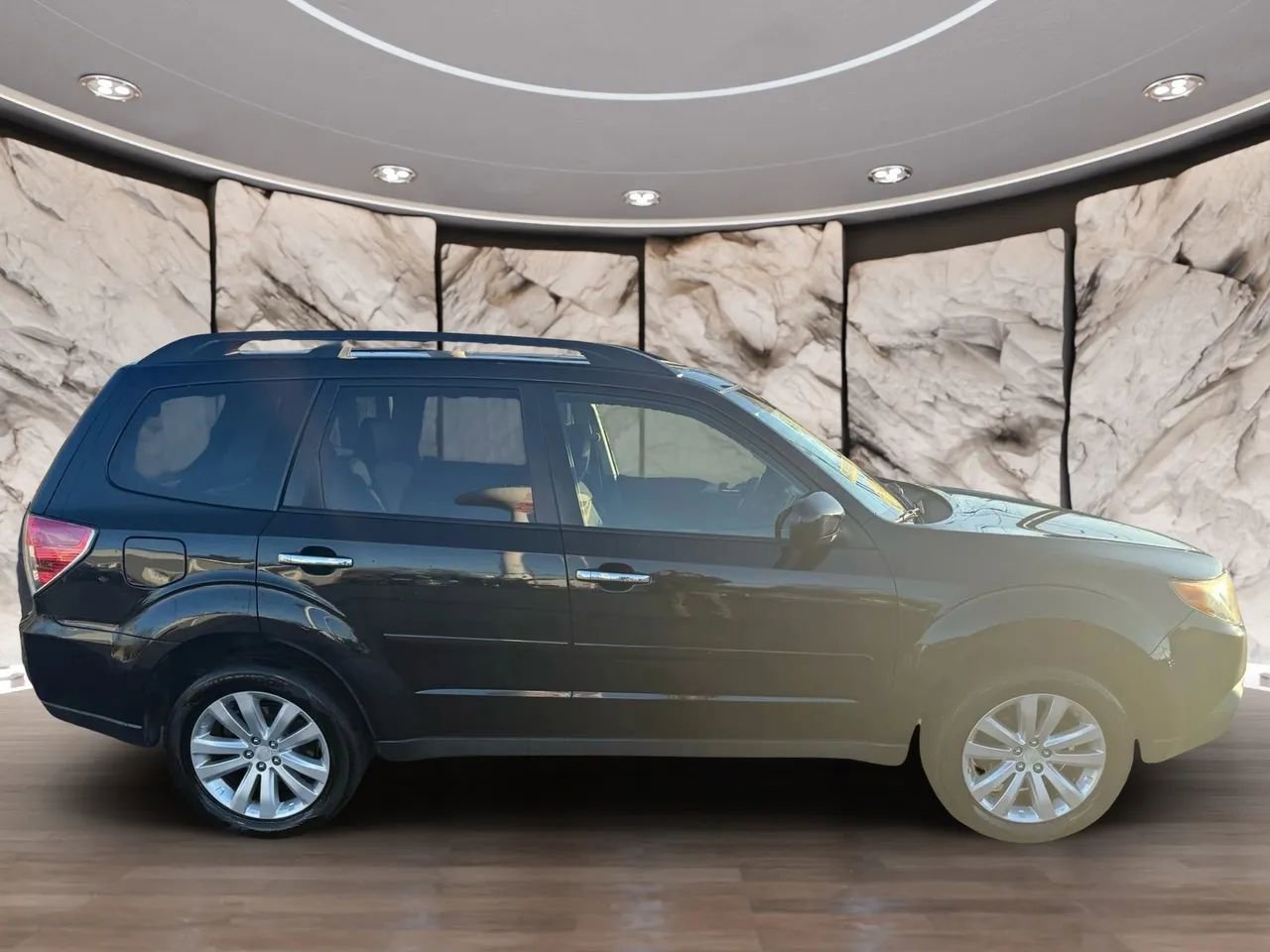 Used 2012 Subaru Forester 2.5X Premium w/ All-Weather Pkg image 6