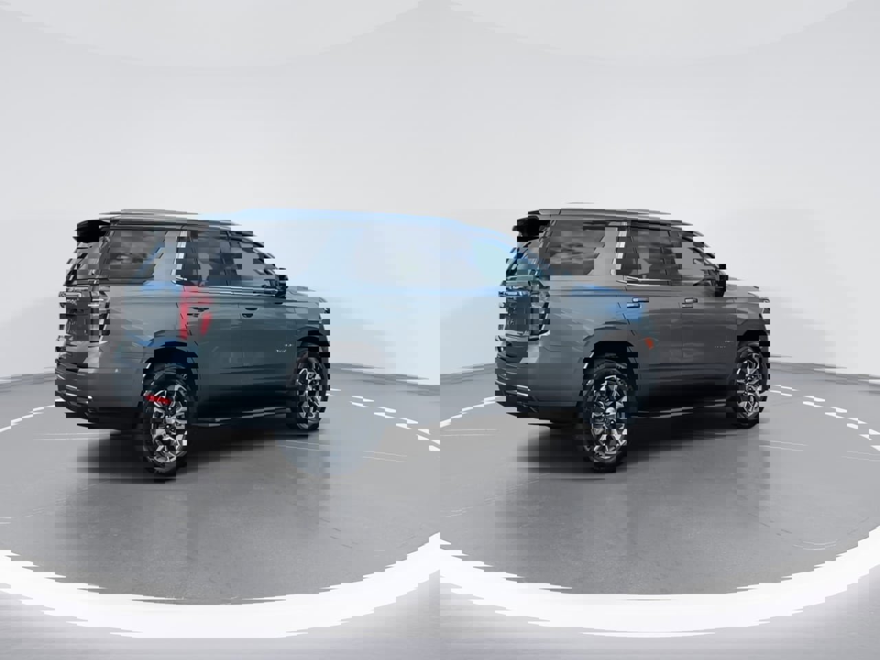 Used 2023 Chevrolet Tahoe LS w/ Driver Alert Package image 7