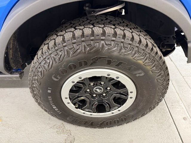 Used 2022 Ford Bronco Badlands w/ Sasquatch Package AWD/4WD image 5