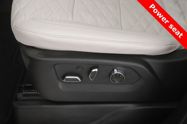 Used 2025 Cadillac Escalade ESV Sport Platinum image 20