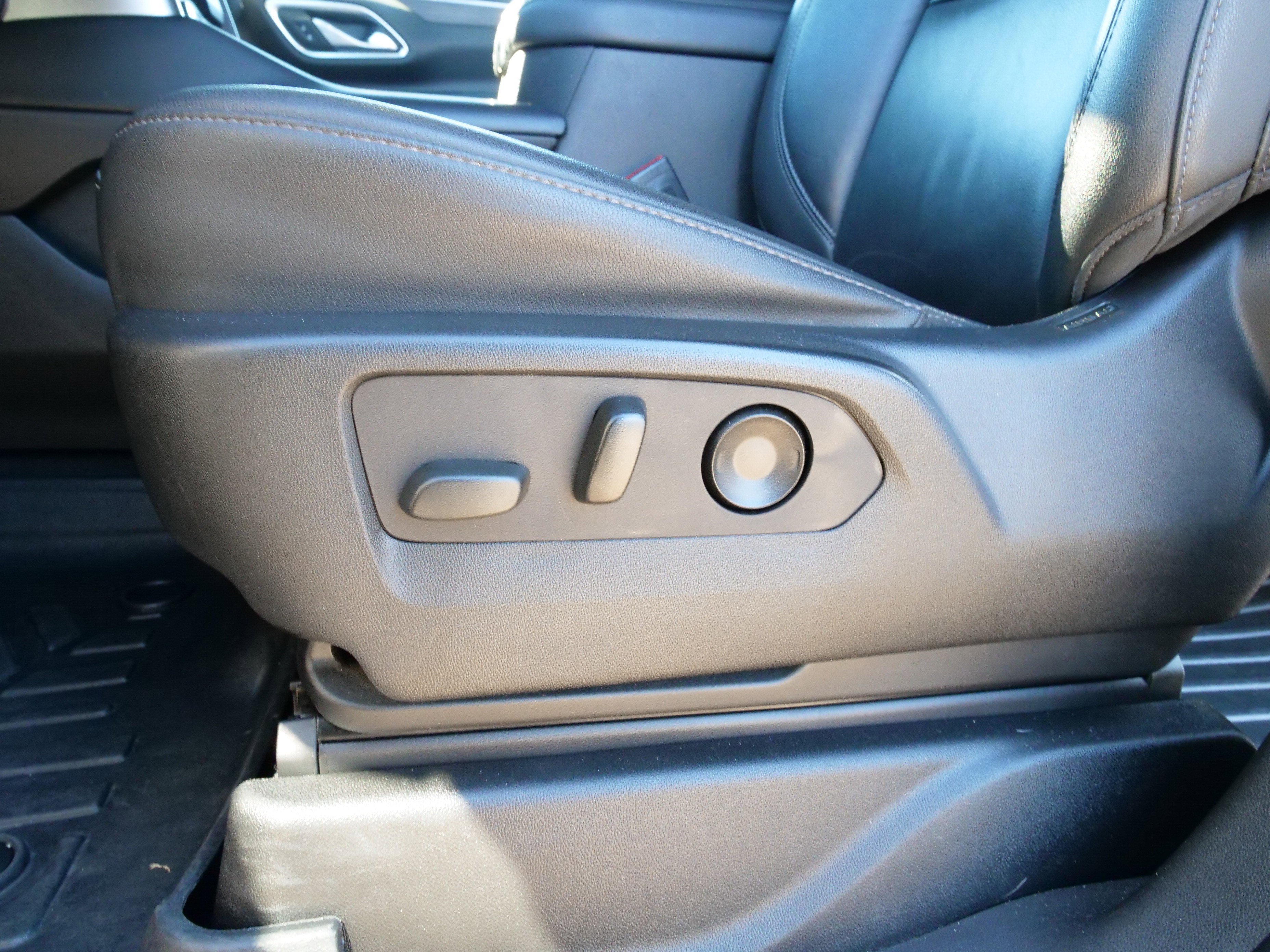 Certified 2021 Chevrolet Tahoe Z71 w/ Rear Media and Nav Package image 18