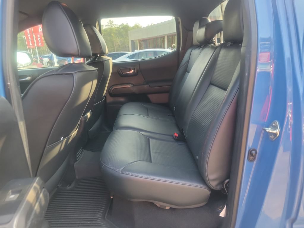 Used 2018 Toyota Tacoma TRD Pro AWD/4WD image 30
