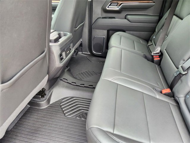 Used 2026 Chevrolet Silverado 1500 RST AWD/4WD image 31