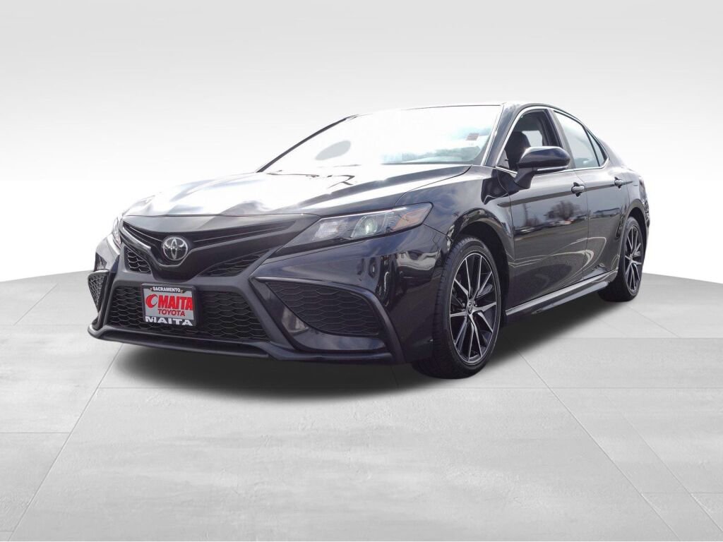 Used 2023 Toyota Camry SE image 8
